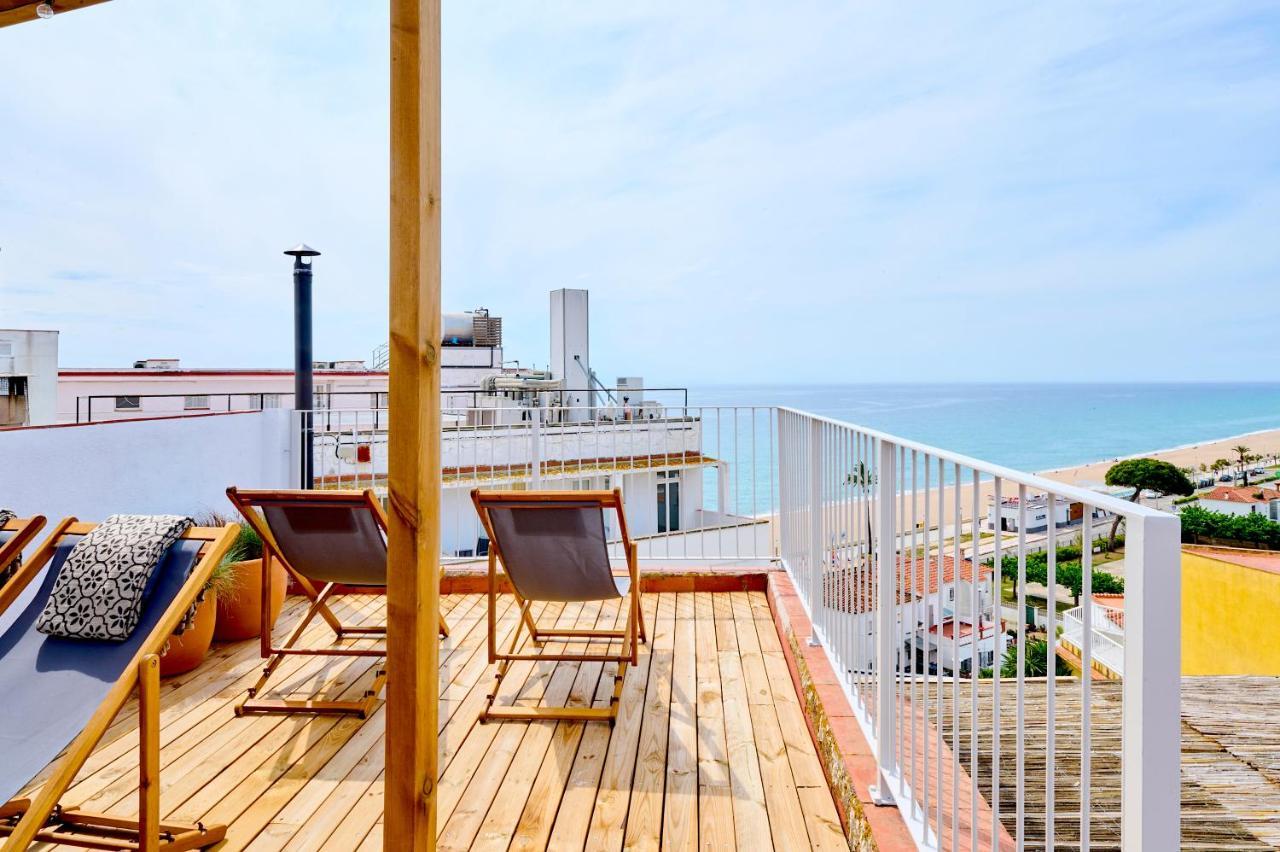 El Rancho At The Beach Blanes Kültér fotó